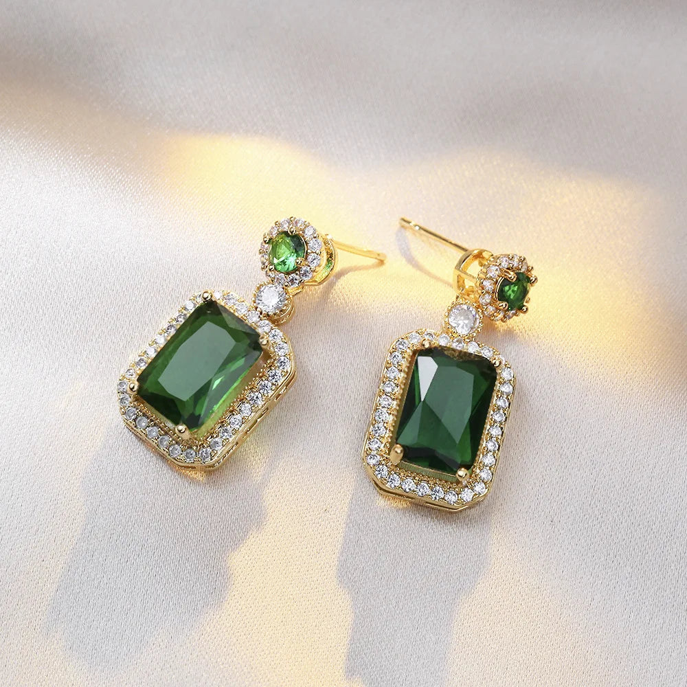 Royal Radiance Crystal Jewelry Set – Necklace, Earrings & Ring